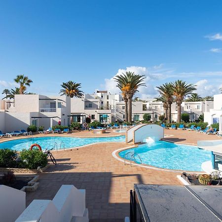 Homeforguest Apartamento 15 Con Terraza Y Piscina En 科拉雷侯 外观 照片