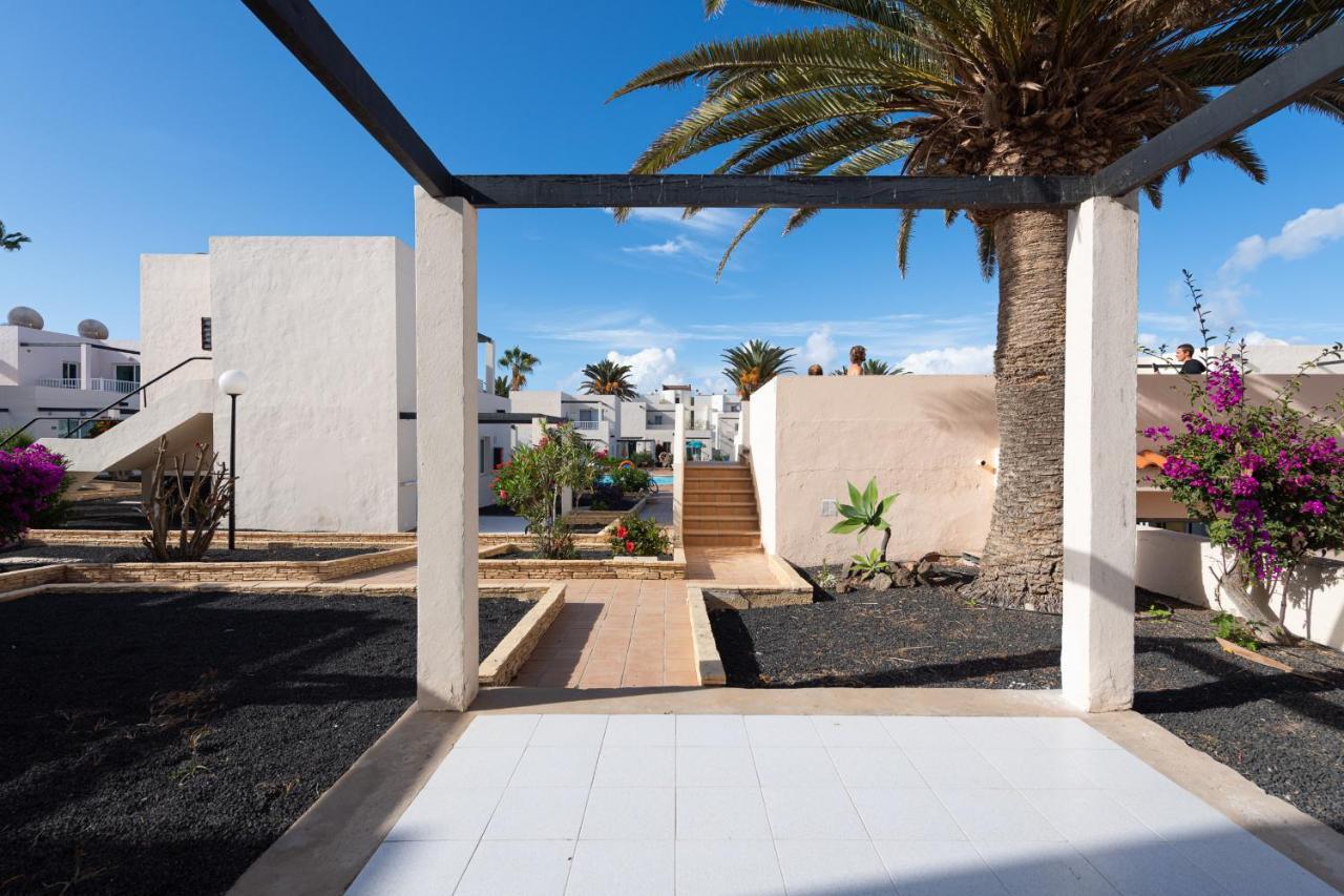 Homeforguest Apartamento 15 Con Terraza Y Piscina En 科拉雷侯 外观 照片