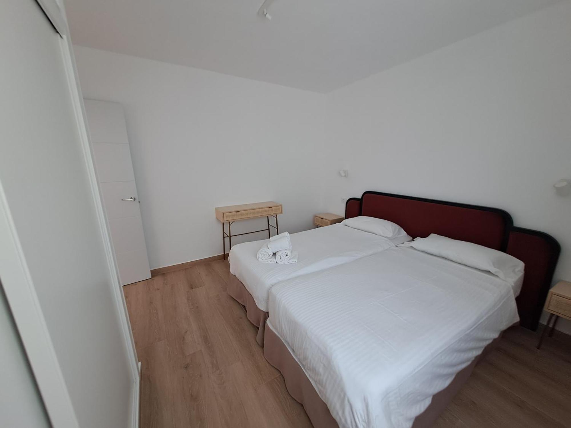 Homeforguest Apartamento 15 Con Terraza Y Piscina En 科拉雷侯 外观 照片